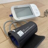 オムロン血圧計HCR-750AT